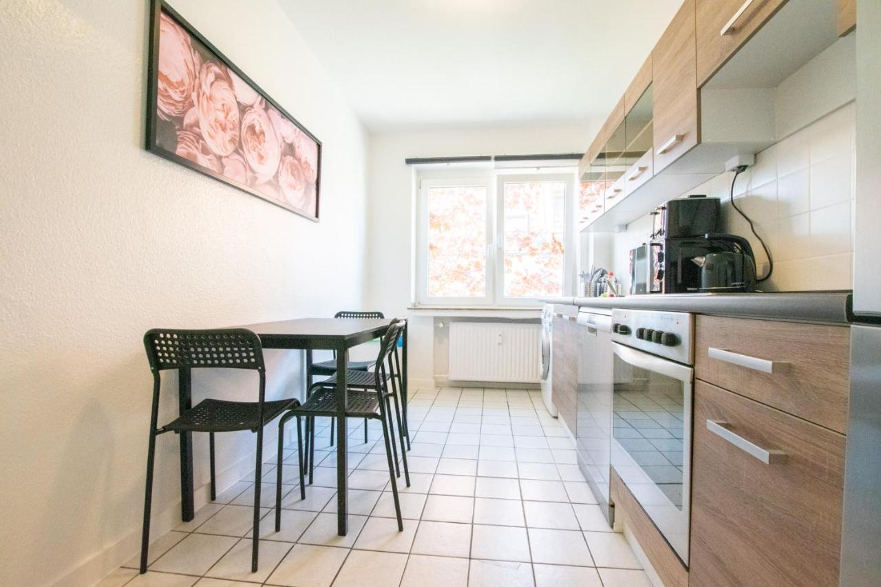 Raj Living - 1 , 3 And 4 Room Apartments - 20 Min Messe Dus & Airport Dus Meerbusch Eksteriør bilde